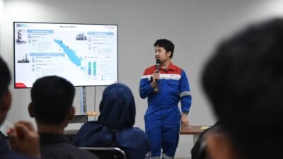 Rombongan SMKN 5 Belajar Proses Pengolahan Minyak Bumi ke KPI RU Dumai