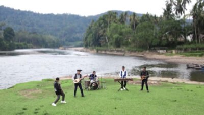 Hari Jadi Kampar Ke 73, Tepak Squad Launching Single “Ughang Kampau”