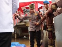 Polres Pelalawan Resmi Launcing Polisi RW Yang Ditandai Pemukulan Gong Dan Pelepasan Ratusan Ekor Burung Merpati