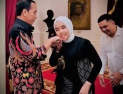 Ariani Peraih Golden Buzzer Pada Ajang Pencarian Bakat Di AGT 2023 Di Sambut Oleh Jokowi Di Istana Negara