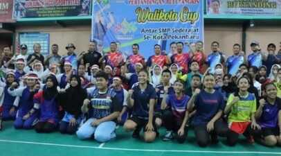17 Klub Badminton Junior Rebutkan Piala Walikota Cup, Muflihun: Kita Tingkatkan Jumlah Dan Kualitas Atlit Nasional