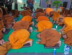 Biksu Thudong Akhirnya Tiba di Bumi Borobudur