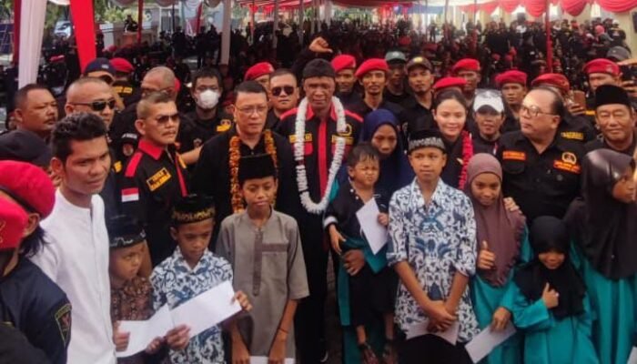 Ribuan Simpatisan Sambut Hangat Hercules di Pekanbaru, GRIB Siap Dukung Pemerintah