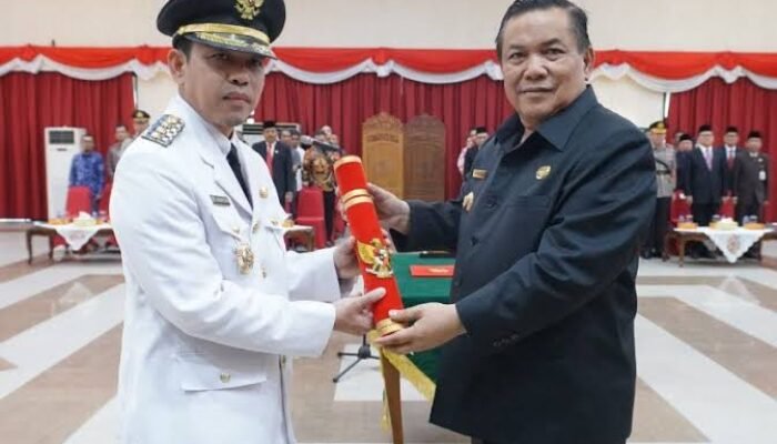 Kepemimpinan Baru di Inhil: SF Hariyanto Lantik Erisman Yahya Sebagai Pj Bupati
