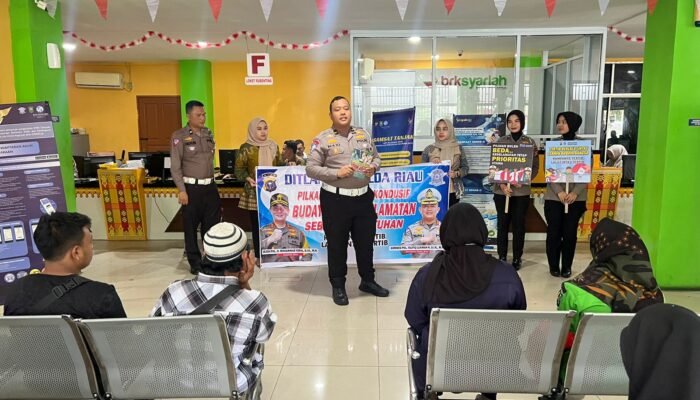 Tim Cooling System Ditlantas Polda Riau Edukasi Wajib Pajak Untuk Tertib Berlalu Lintas & Jaga Kamtibmas