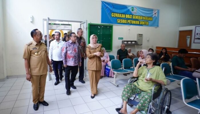 Komisi IX DPR RI Kunjungi RSUD Arifin Achmad, Pj Gubri Harapkan Penambahan Fasilitas dan Peralatan Medis