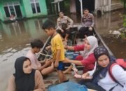 Banjir Sungai Batang Nilo Rendam Desa Lubuk Kembang Bunga, Warga Mengungsi