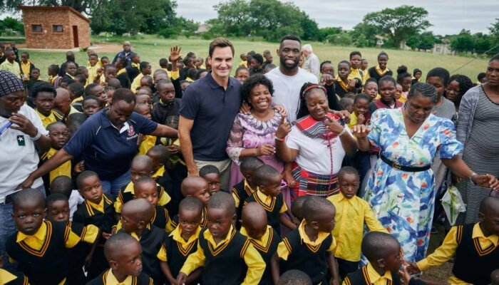 Roger Federer Dedikasikan Hidup untuk Pendidikan Anak di Afrika Selatan