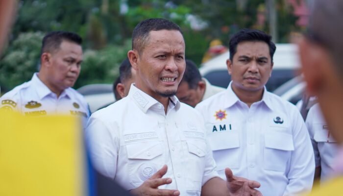 Bantuan Berlanjut: Pemko Pekanbaru Terus Suplai Makanan bagi Korban Banjir