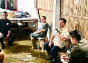 Presiden Prabowo Tinjau Banjir di Bekasi, Warga Harapkan Bantuan Merata
