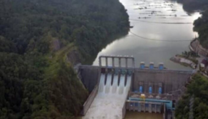 Pembukaan Lima Pintu Spillway PLTA Koto Panjang Ancam Kehidupan Petani dan Warga DAS Kampar