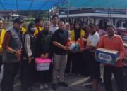 Rektor Unilak Salurkan Bantuan Langsung untuk Korban Banjir di Rumbai