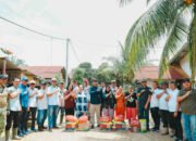 PTPN IV Regional III Salurkan Bantuan untuk Korban Banjir di Batu Langkah