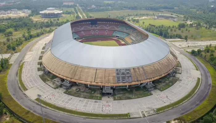 Stadion Utama Riau Eks PON XVIII: Antara Beban Anggaran dan Peluang Investasi