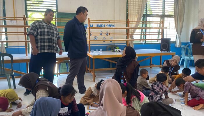 KKN Tematik Literasi UNRI Hadirkan Kelas Ceria untuk Anak-anak Kampar