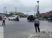 Atasi Kemacetan dan Gepeng, Dishub Pekanbaru Tempatkan Petugas di Persimpangan HR Subrantas-Garuda Sakti
