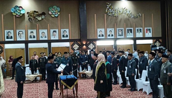 Reshuffle Besar di Pekanbaru: Wako Agung Nugroho Lantik 27 Pejabat Eselon II, Pj Sekda Baru Siap Gaspol