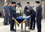 Wako Pekanbaru Lantik Enam Pejabat Eselon III, Tegaskan Pentingnya Pelayanan Prima
