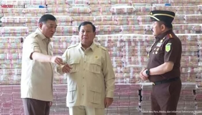 Presiden Prabowo Saksikan Kejagung Serahkan Uang Pengganti Rp13,25 Triliun Kasus Korupsi Ekspor CPO ke Kemenkeu