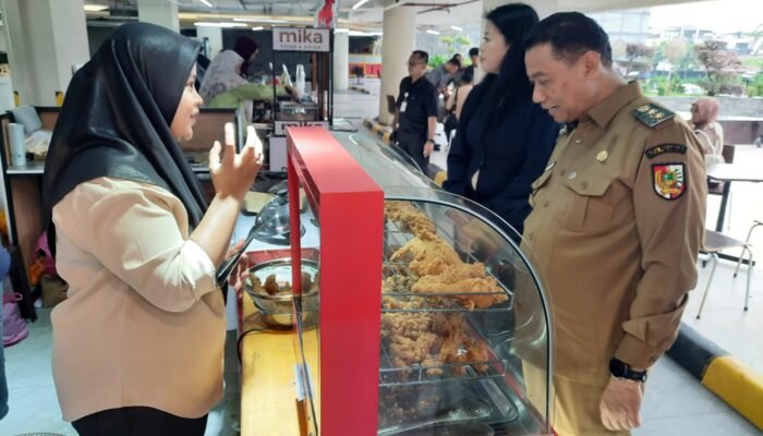 Pemko Pekanbaru Dorong UMKM Pangan Urus Sertifikasi Halal untuk Dukung Pengembangan Wisata Halal