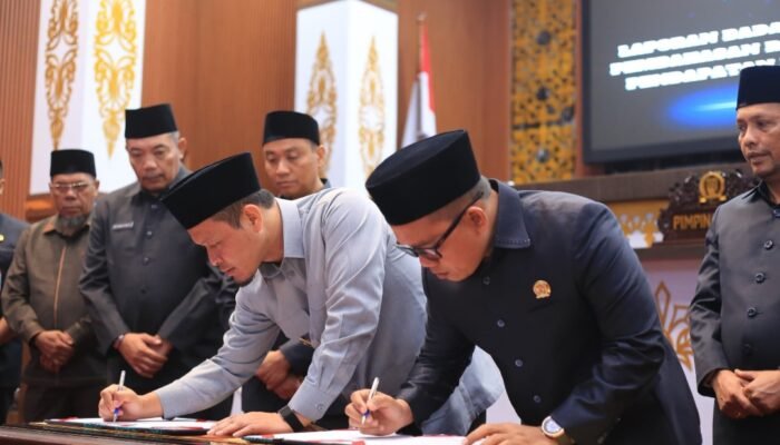 Sah! APBD Pekanbaru 2026 Ditetapkan Rp3,049 Triliun, Prioritas pada Penanganan Banjir dan Ekonomi