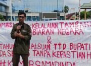 Aksi KPMKB Samarinda Desak Kejelasan Hukum Dugaan Pemalsuan Tanda Tangan Bupati Berau