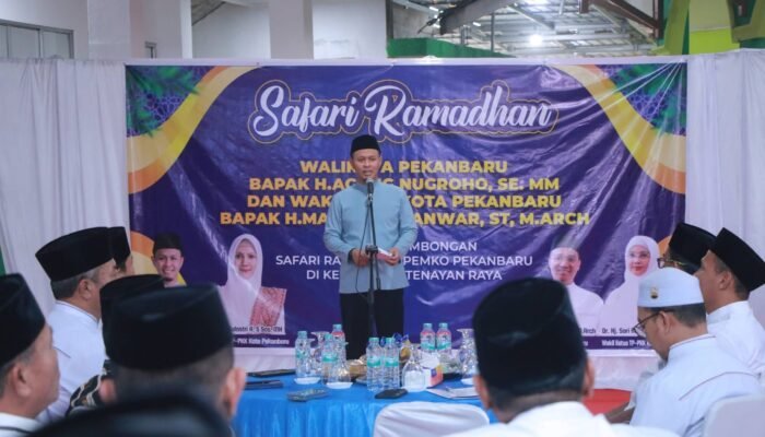 Safari Ramadhan Perdana di Tenayan Raya, Wali Kota Agung Disambut Antusias Warga