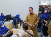 Pemko Pekanbaru Terima Reward Atas Capaian UHC Lebihi Target