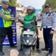 Apresiasi Pengendara Tertib, Sat Lantas Polres Lebak Bagikan Tumbler di Hari Ke-9 Ops Keselamatan Maung 2026