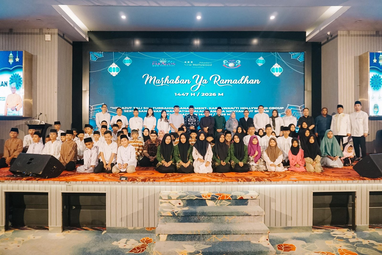 Santunan New Paragon