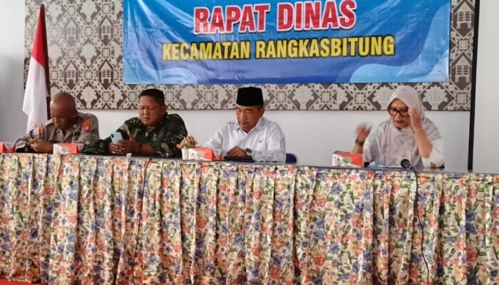 Kapolsek Rangkasbitung Polres Lebak di Wakili Kanit Binmas Hadiri Rapat Dinas Tingkat Kecamatan Rangkasbitung