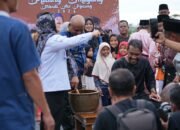 Mandi Belimau di Tepian Sungai Siak, Ratusan Warga Sambut Ramadan dengan Tradisi Turun-Temurun