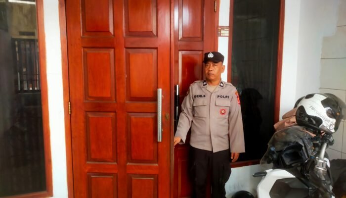 Polsek Rangkasbitung Polres Lebak Giat Patroli dan Monitoring Ke Gereja Panthekosta