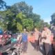 Anggota Polsek Rangkasbitung Polres Lebak Datangi Jukir Alun Alun Rangkasbitung di Bulan Ramadhan