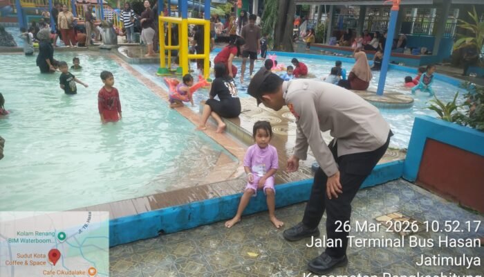 Angggota Polsek Rangkssbitung Polres Lebak Patroli Ke Objek Wisata Kolam Renang, Antisipasi Gangguan Kamtibmas Lebaran