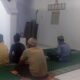 Anggota Polsek Leuwidamar Laksanakan Giat shalat Subuh keliling (Subling) Di Desa Lebakparahiang