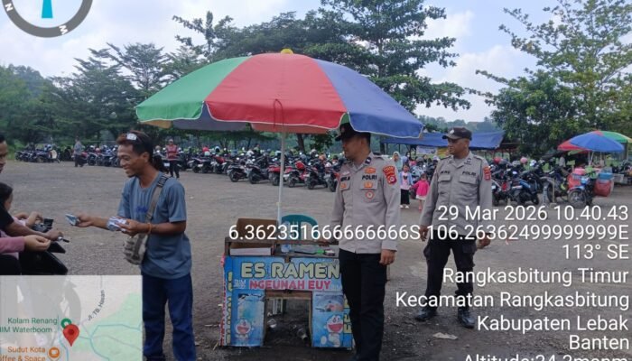 Pasca Lebaran Kanit Binmas Polsek Rangkasbitung Patroli Mobile Temui Jukir Wisata Kolam Renang Bim