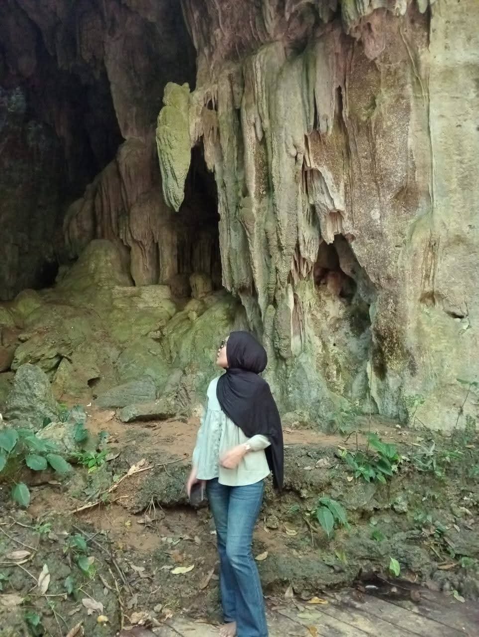 Goa Gumantung Maratua, Destinasi Alam Eksotis yang Kian Mendunia