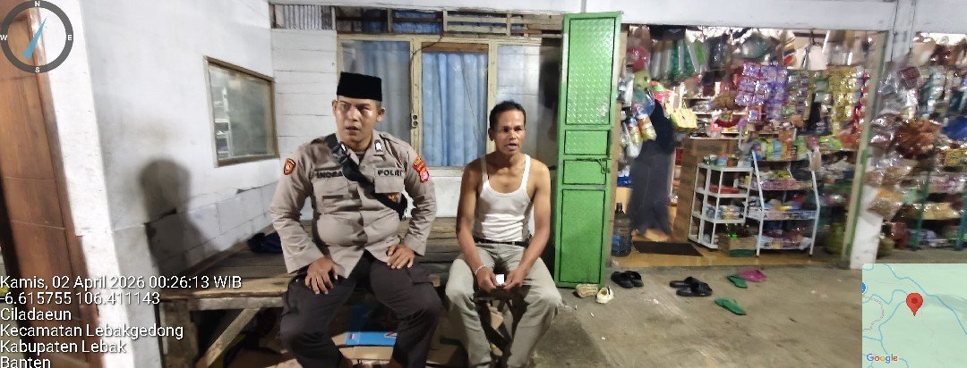 Anggota Polsek Lebakgedong Polres Lebak, Patroli Malam Hari Guna Mencegah Gangguan Kamtibmas