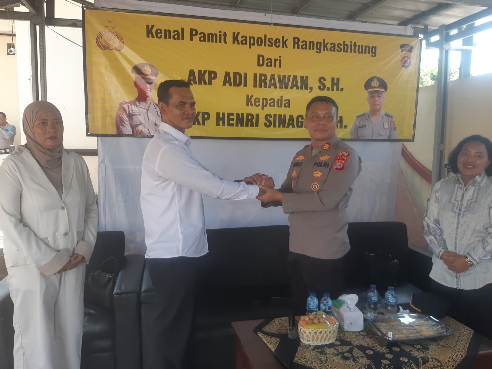 Kenal Pamit Kapolsek, AKP Henri Sinaga Resmi Pimpin Polsek Rangkasbitung Polres Lebak Gantikan AKP Adi Irawan