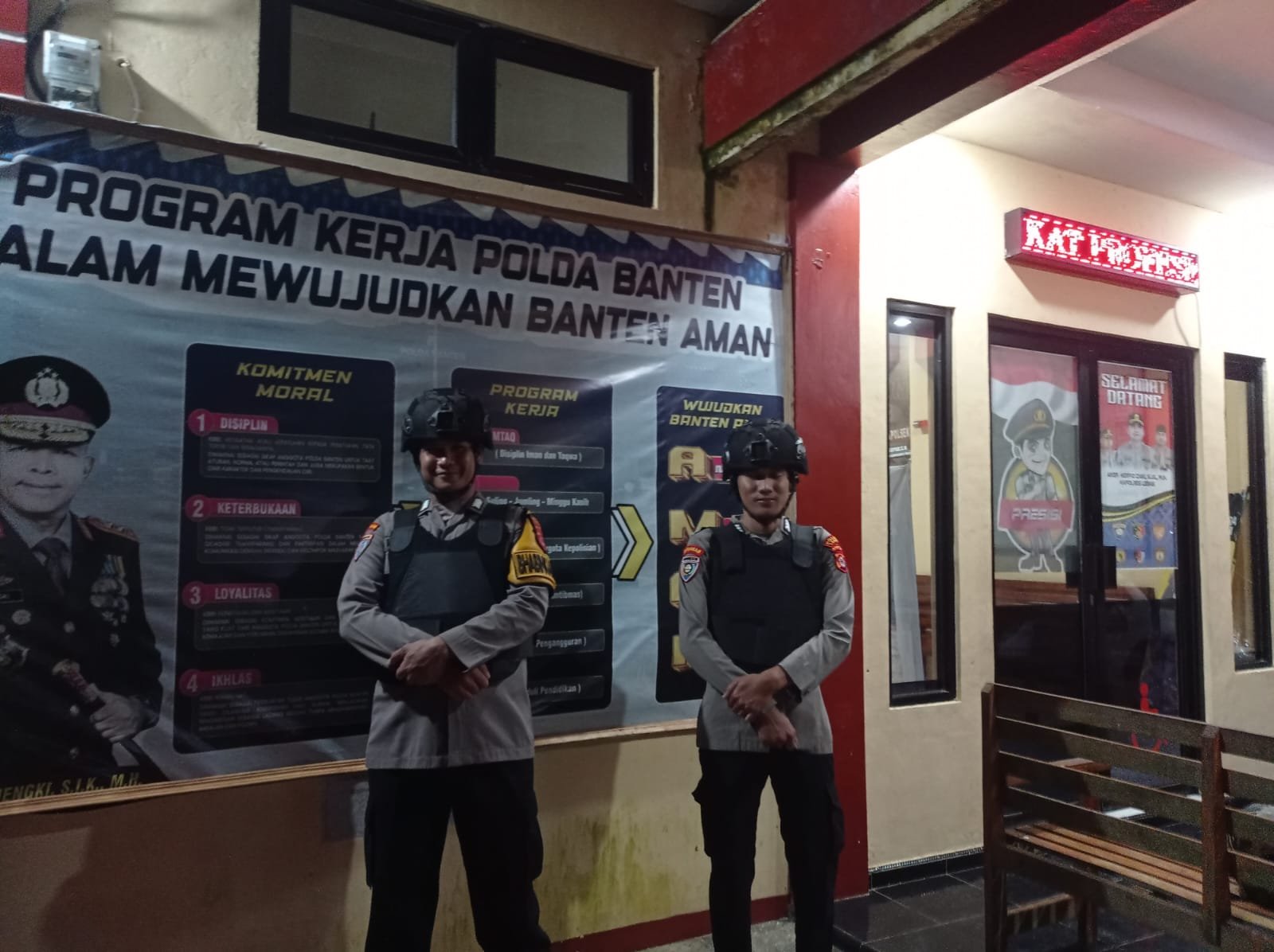 Personil Polsek Gunungkencana Polres Lebak Laksanakan Sispam Mako