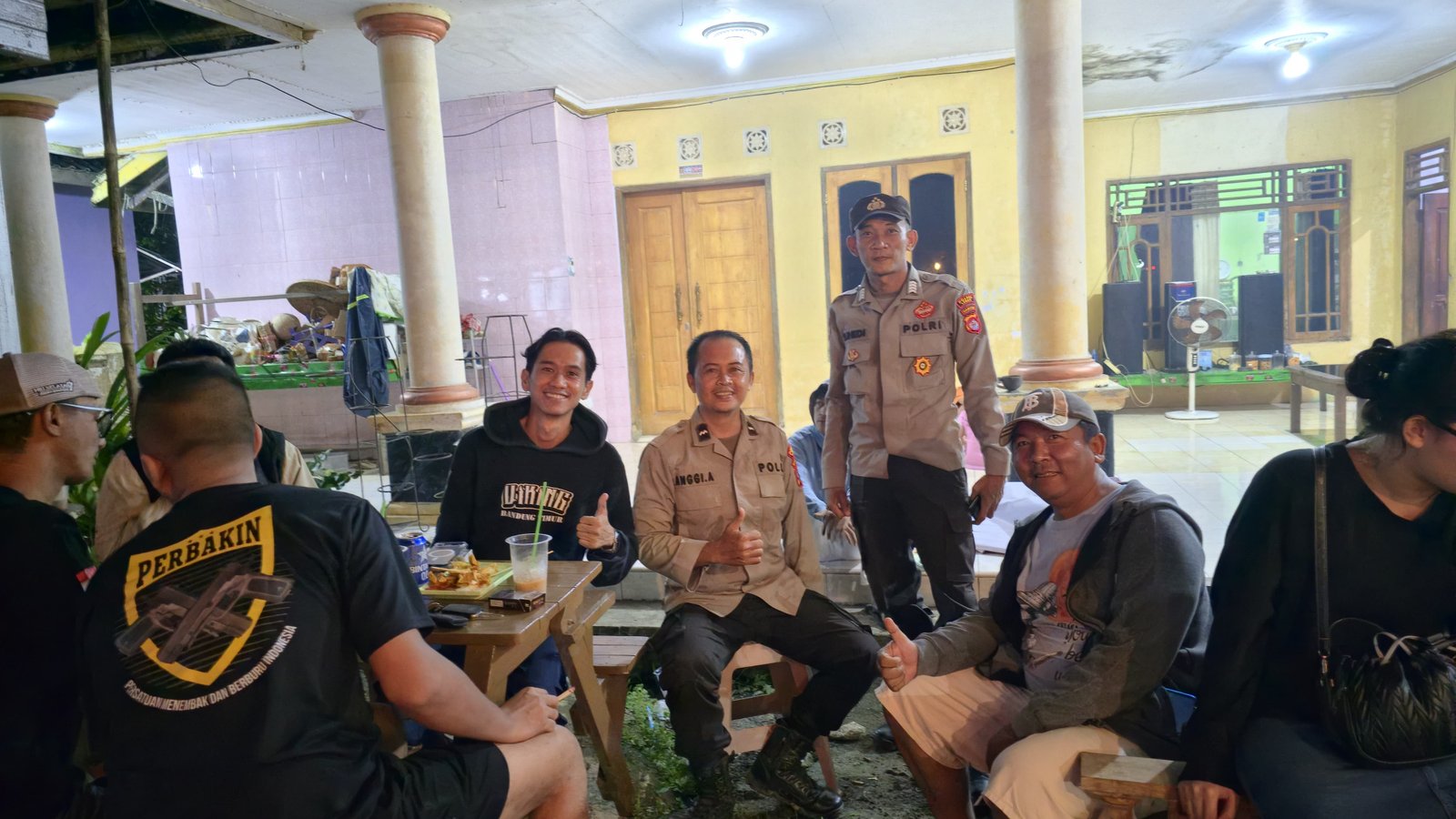 Personil Personil Polsek Cikulur Polres Lebak Melaksanakan Giat Patroli Malam Hari