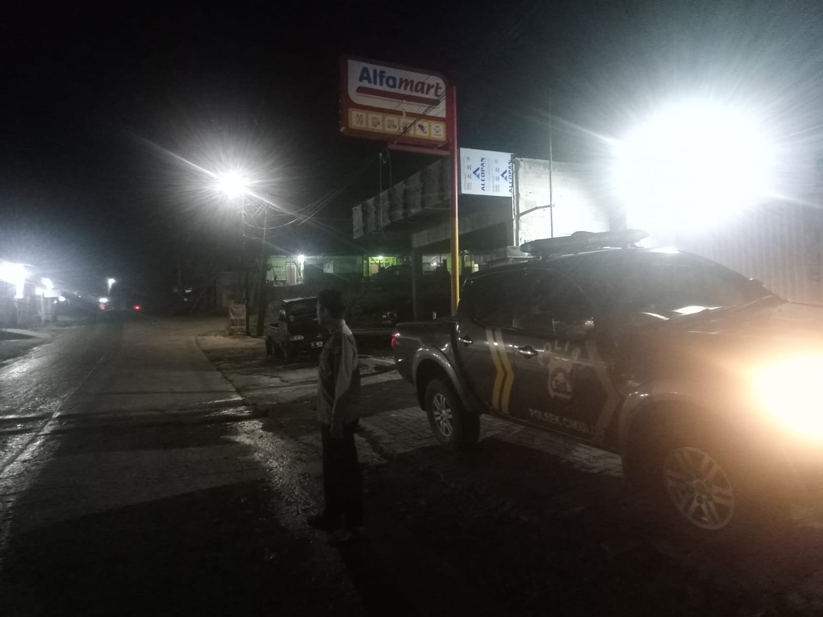 Patroli Dialogis personil Polsek Cikulur Polres Lebak,Guna menciptakan situasi Kamtibmas aman kondusif