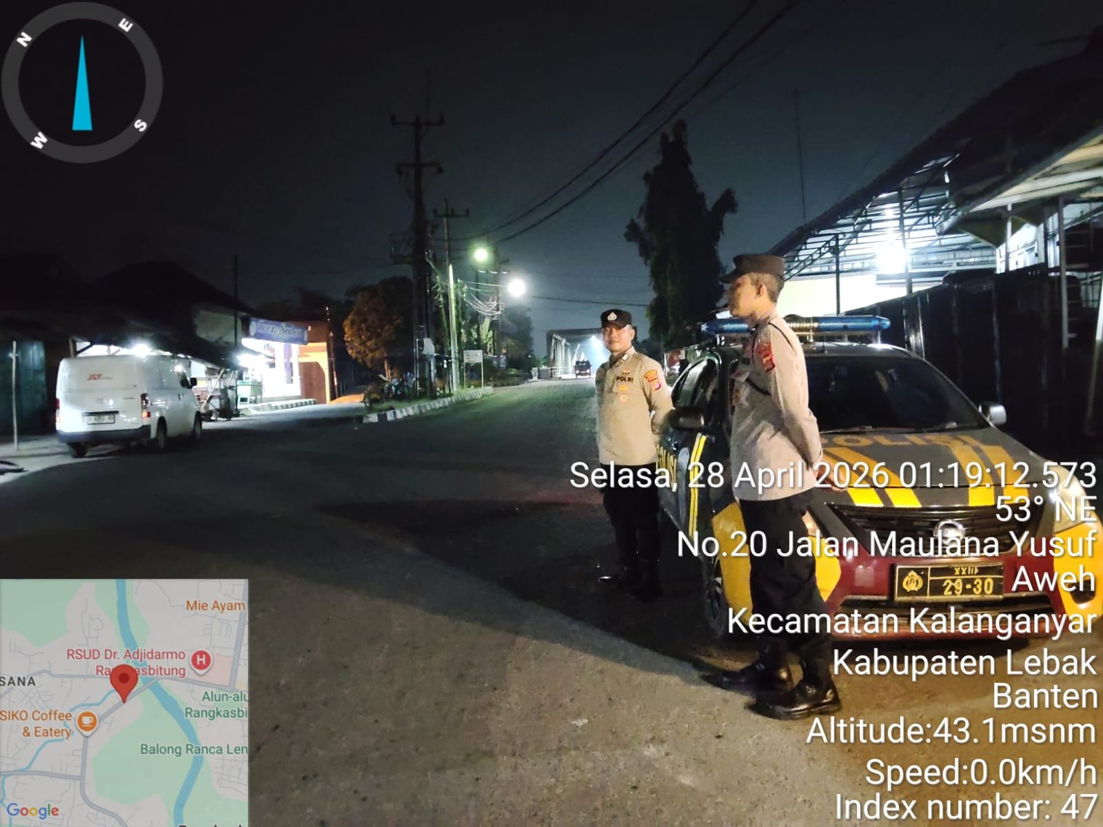 KSPKT III Polsek Rangkasbitung Polres Lebak Patroli Mobile di Jalan Maulana Yusuf