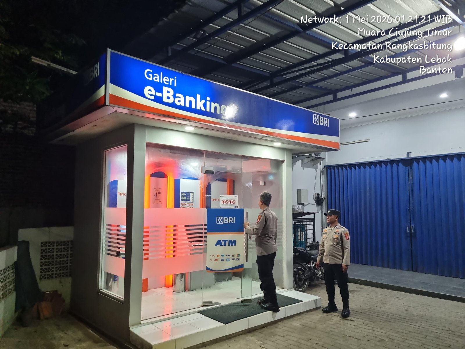KSPKT III Polsek Rangkasbitung Polres Lebak Cek Mesin ATM Unit Bank BRI di Jalan Sunan Kalijaga