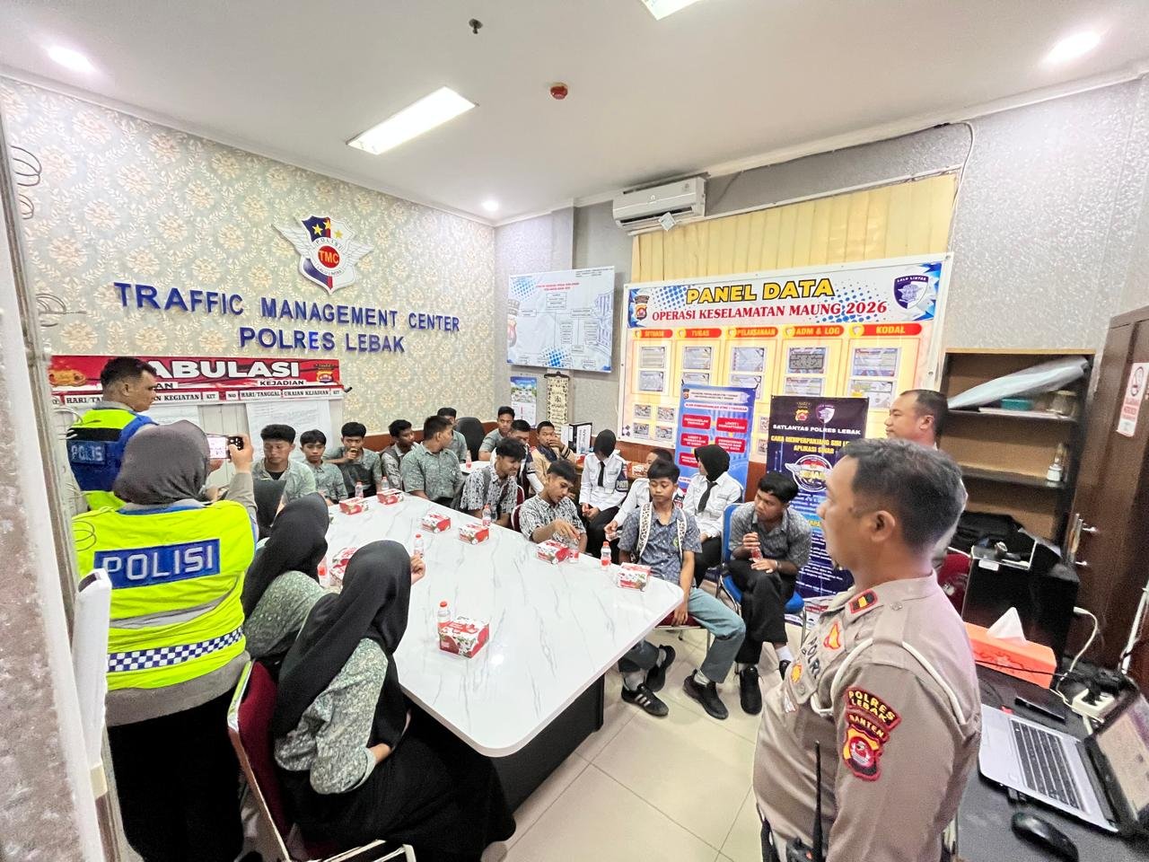 Melalui Pelajar Seba Polres Lebak, Siswa Diajak Kenal Lebih Dekat Fungsi Kepolisian