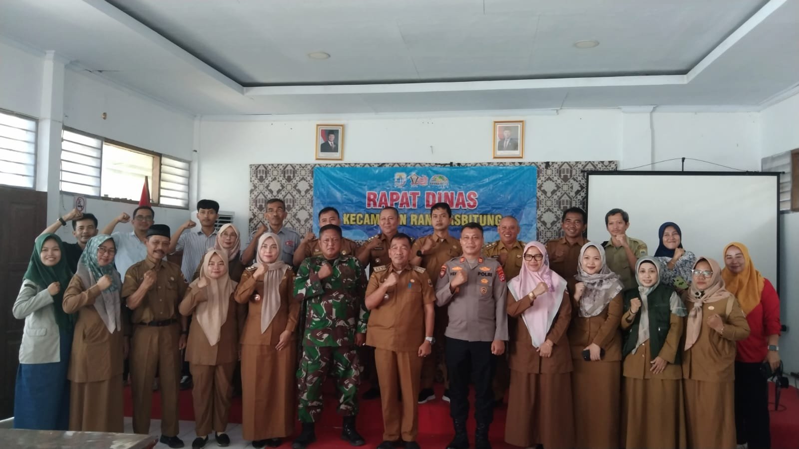 Kapolsek Rangkasbitung Polres Lebak Menghadiri Rapat Dinas Tingkat Kecamatan Rangkasbitung