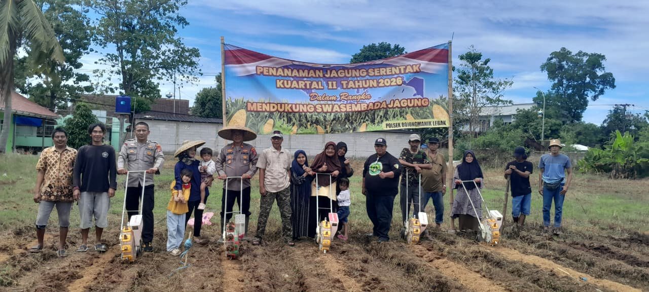 Kapolsek Bojongmanik Polres Lebak Bersama Poktan Desa Mekarrahayu Giat Tanam Jagung Hibrida Kuartal II Th.2026