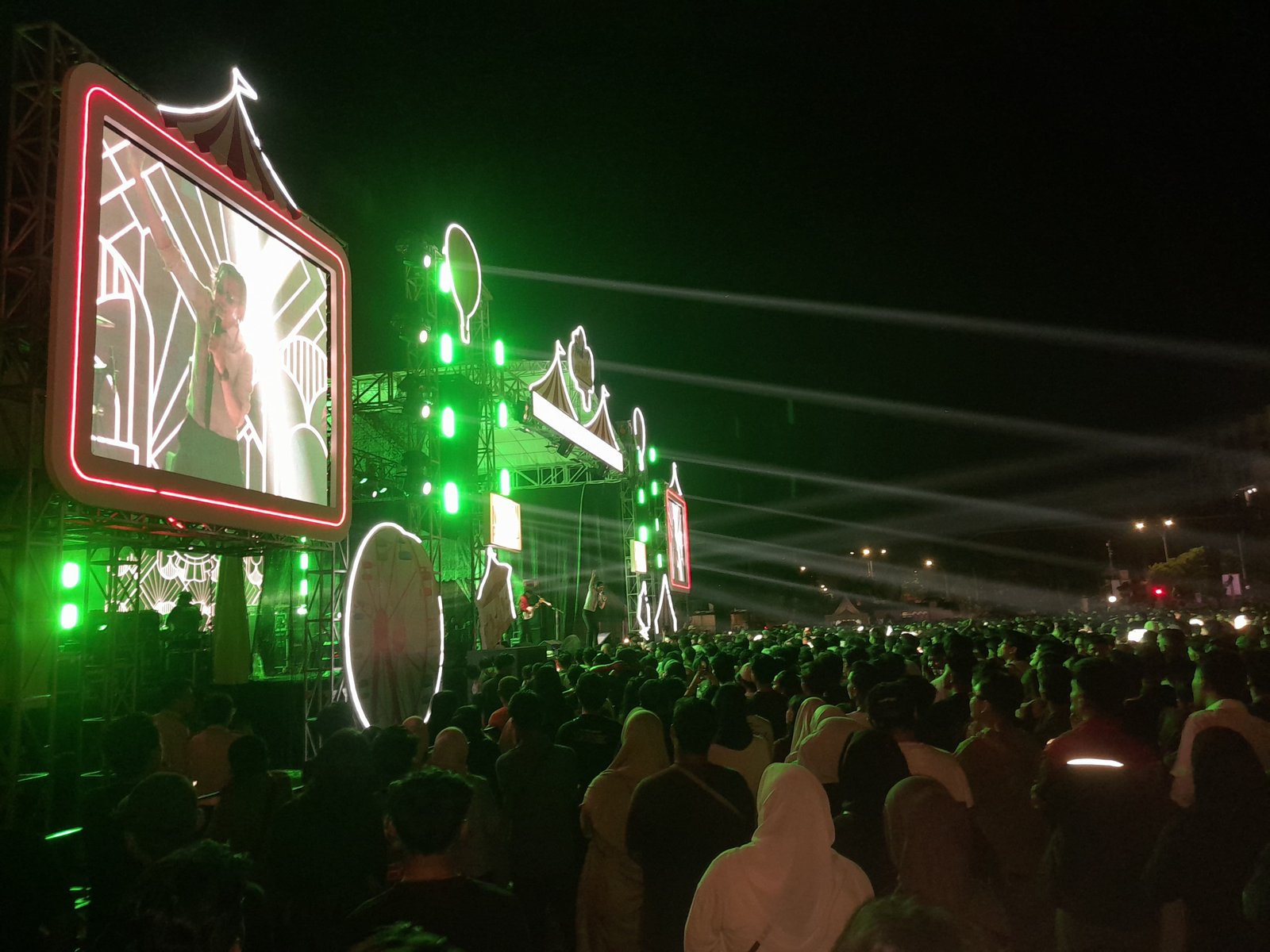 The Changcuters Guncang RANS Carnival Pekanbaru, Ribuan Penonton Larut dalam Euforia Rock n Roll