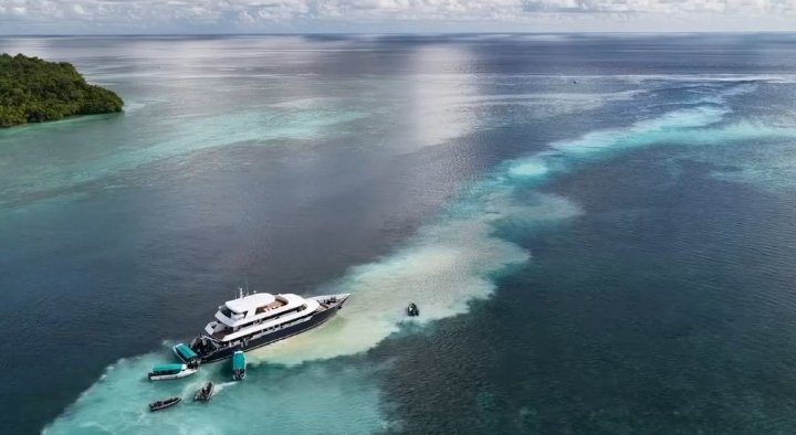 Kapal LOB Asing  Kandas di Area Karang Maratua,Warga dan Pelaku Wisata Desak Evaluasi Regulasi